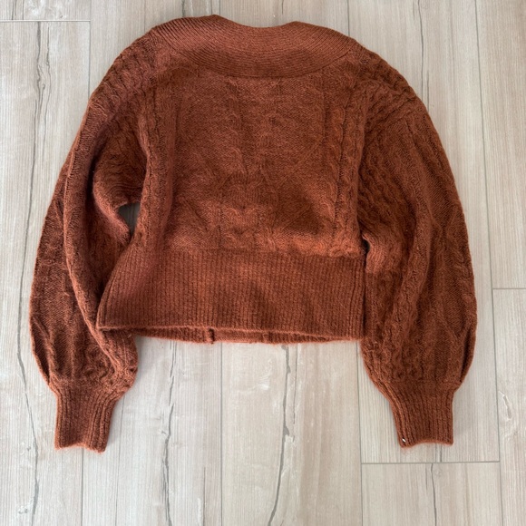 Abercrombie & Fitch Cardigan - Picture 3 of 4